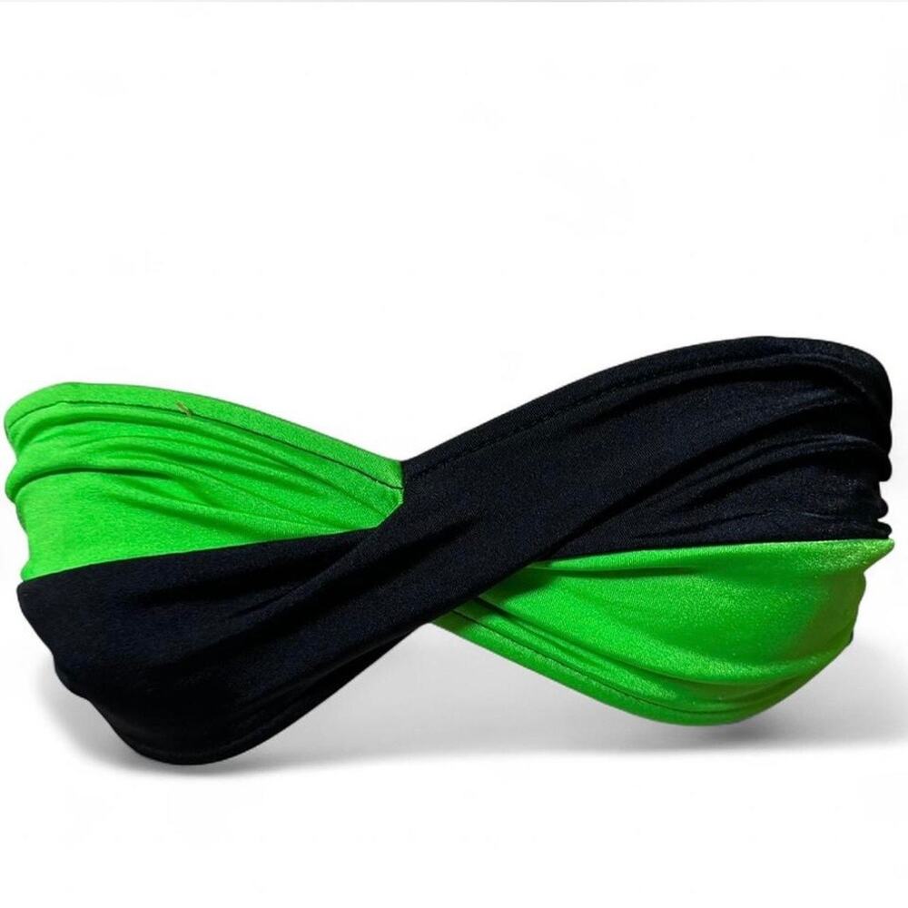 Vintage 80s/90s Bikini Top Bandeau Green Black
Women’s Size XS